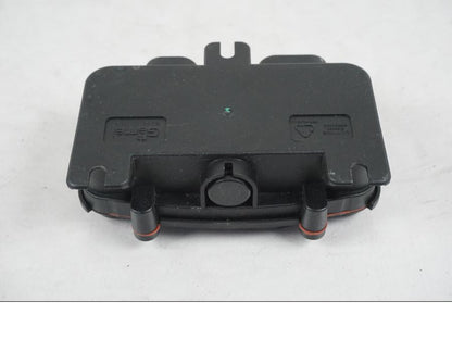 Extrabild1 på <p>Låssats från BMW R 1200 RT 2013.</p>

<p>Tändningslås (endast mekanismen), tanklock, sadellås, larmdosa, 1st nyckel och 1st dosa.</p> motorcykel.