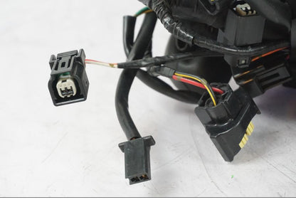 Baksidan på Kabelstam från en Kawasaki ZX-6R -2011 motorcykel.