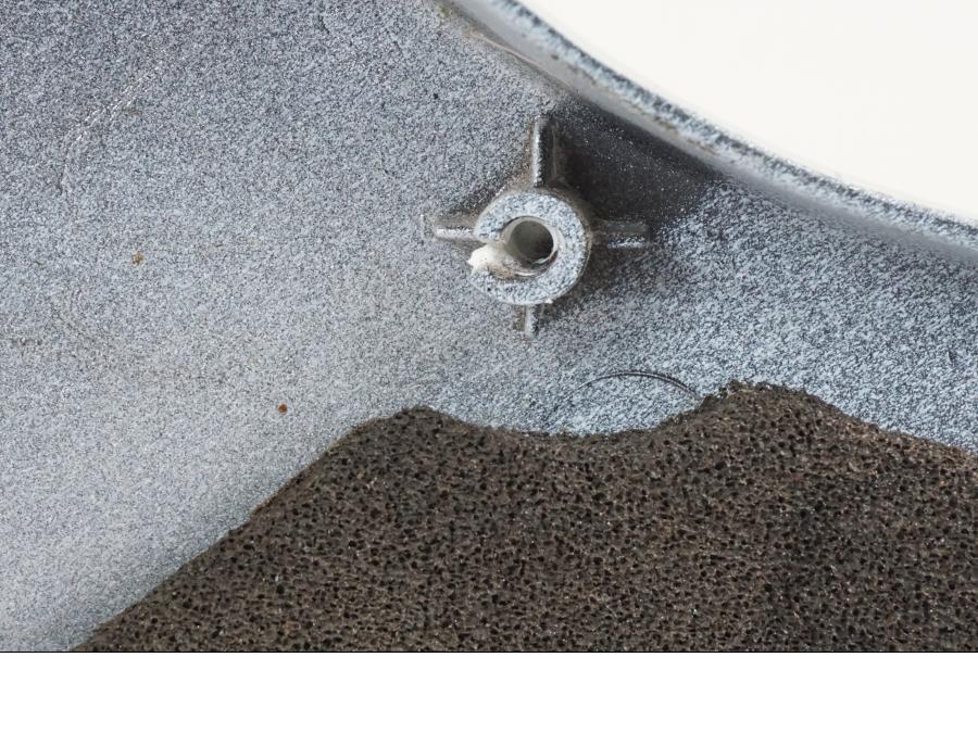 Extrabild4 på Sidkåpa från en Suzuki GSX 1300 RX -1999 motorcykel.