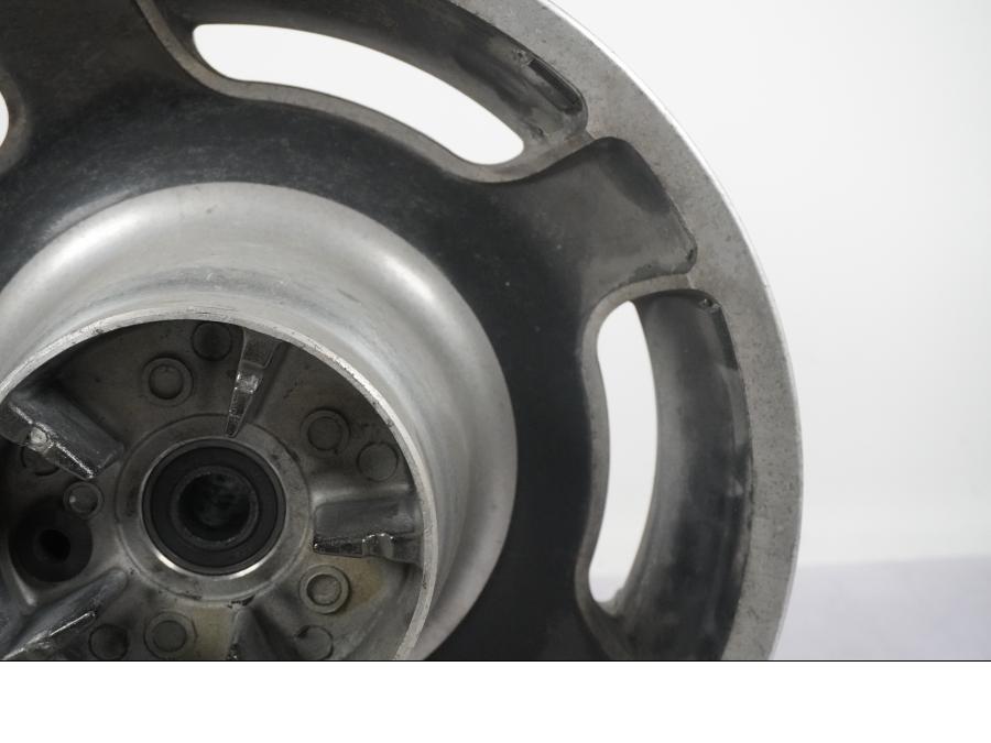 Extrabild6 på Fälg från en H-D Touring Street Glide FLHX -2009 motorcykel.