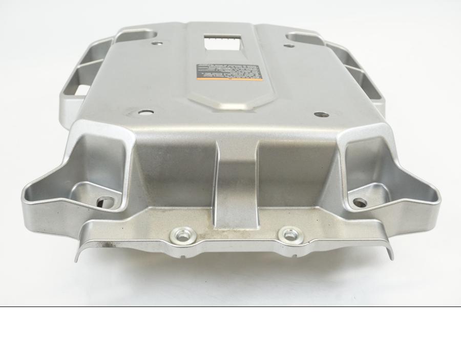 Extrabild1 på Passagerarhandtag från en Yamaha XTZ1200E -2014 motorcykel.