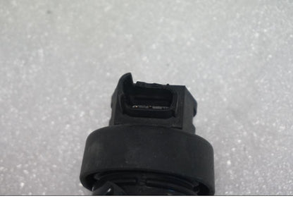 Höger sida på Tändspole från en BMW K 1300 R -2011 motorcykel.