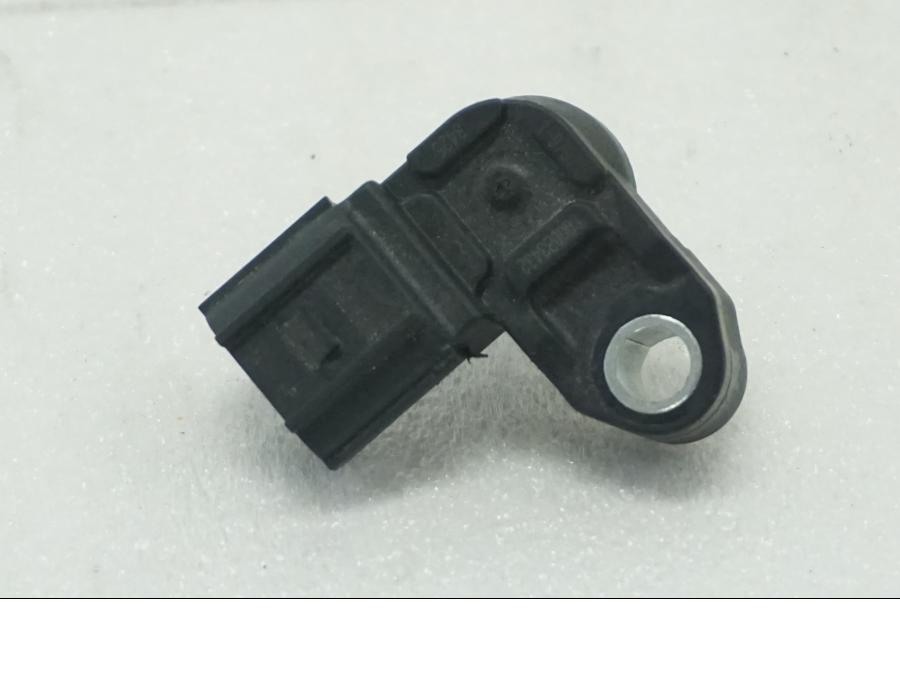 Framsidan på Mapsensor från en MV Agusta Brutale 800 -2014 motorcykel.