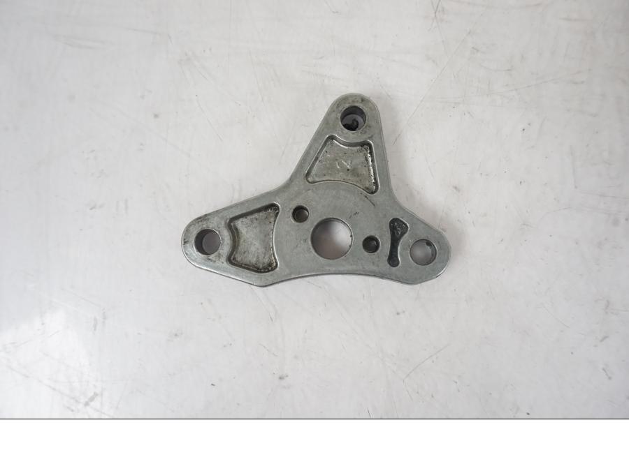 Höger sida på Kedjeskydd från en KTM 1290 Super Duke R -2021 motorcykel.