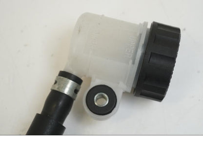 Extrabild1 på Bromshuvudcylinder från en Yamaha YZF R7 -2022 motorcykel.