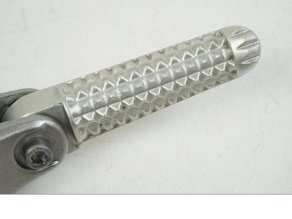 Extrabild1 på Fotpinne från en Yamaha YZF 1000 R1 -2006 motorcykel.