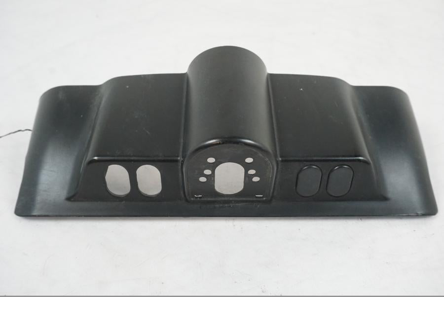 Framsidan på Instrumentpanelkåpa från en H-D Street Glide FLHX -2012 motorcykel.