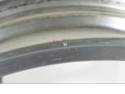 Extrabild4 på Fälg från en Kawasaki VN 1500 Mean Streak -2002 motorcykel.