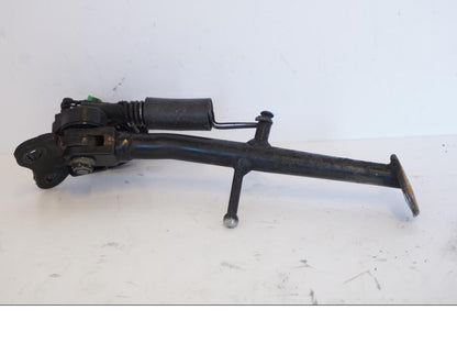 Snett uppifrån på Sidostöd från en Honda CBR 900 RR -2001 motorcykel.