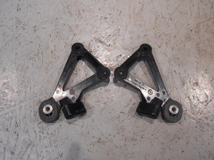 Baksidan på Ljuddämparfäste från en BMW K 1600 -2015 motorcykel.