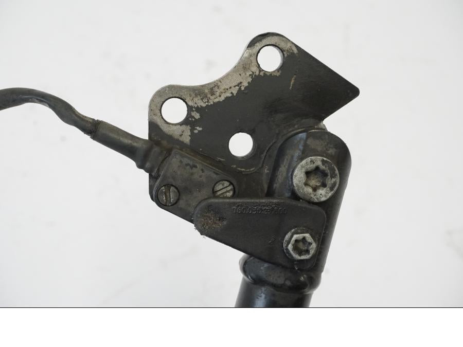 Extrabild1 på Sidostöd från en KTM 690 Duke -2016 motorcykel.