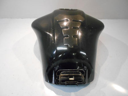 Baksidan på Bensintank från en Yamaha FZS 1000 -2002 motorcykel.