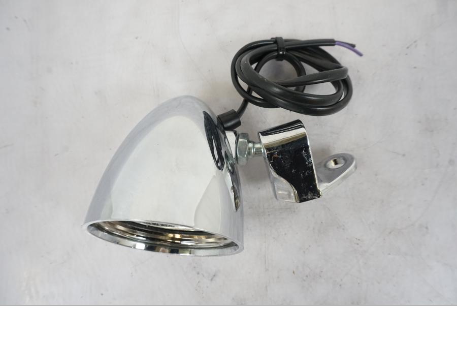 Vänster sida på Blinkers från en H-D Softail Sport Glide FLSB -2022 motorcykel.