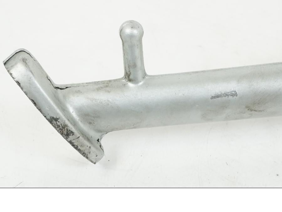 Höger sida på Sidostöd från en Triumph Speed Triple -2008 motorcykel.