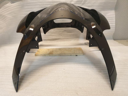 Vänster sida på Toppkåpa från en Honda CBR 900 RR -2003 motorcykel.