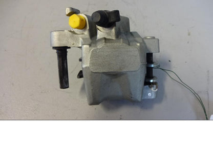 Höger sida på Bromsok från en Yamaha XT 660 R -2014 motorcykel.