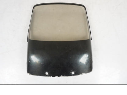 Framsidan på Vindruta från en Suzuki GSX 550 EF -1985 motorcykel.