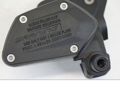 Extrabild4 på Bromshuvudcylinder från en BMW R 1250 GS -2019 motorcykel.