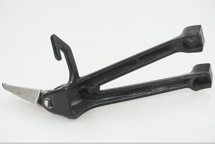 Snett uppifrån på Fotpinne från en Suzuki GSX-R 750 -2009 motorcykel.