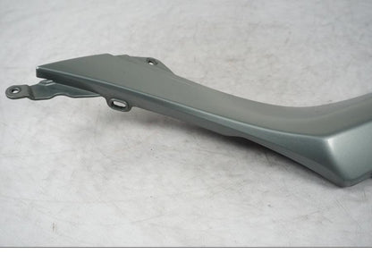 Höger sida på Sidopanel från en BMW R 1200 R -2007 motorcykel.