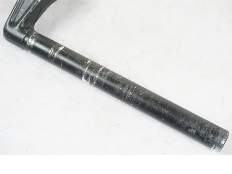 Extrabild1 på Styre från en Suzuki GSX 400 -1983 motorcykel.