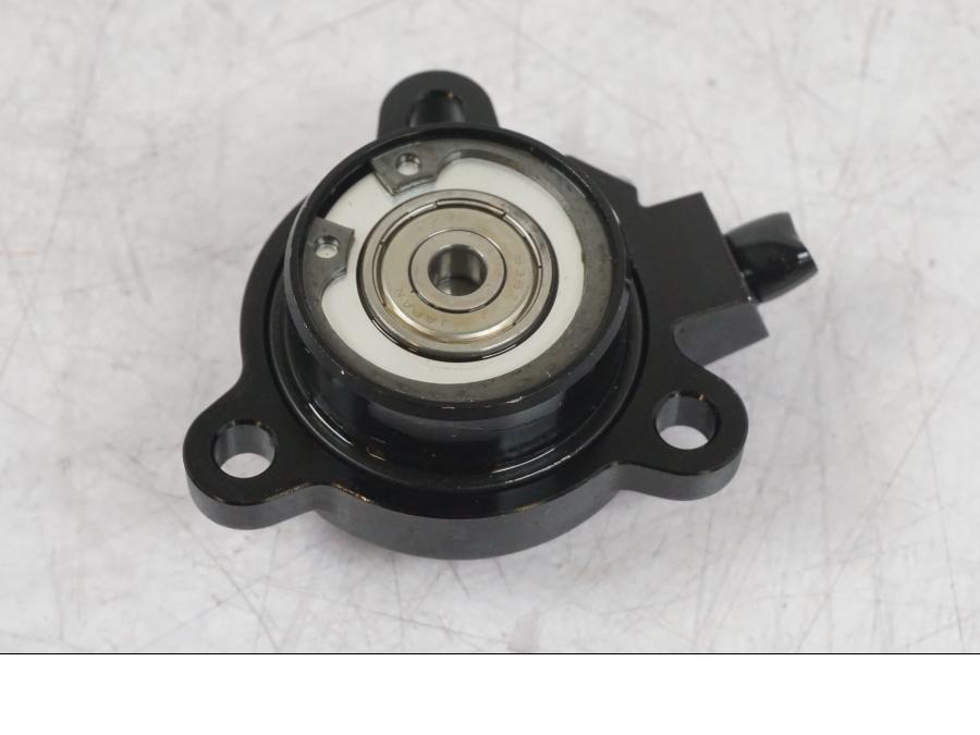 Snett uppifrån på Kopplingslavcylinder från en BMW R 1200 GS -2018 motorcykel.