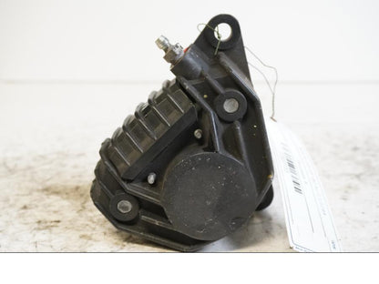 Baksidan på Bromsok från en BMW R 100 RT -1982 motorcykel.