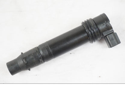 Höger sida på Tändspole från en Kawasaki ZX-6R -2011 motorcykel.