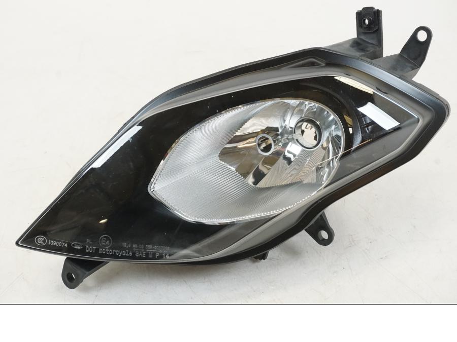 Baksidan på Strålkastare från en BMW S 1000 XR -2014 motorcykel.