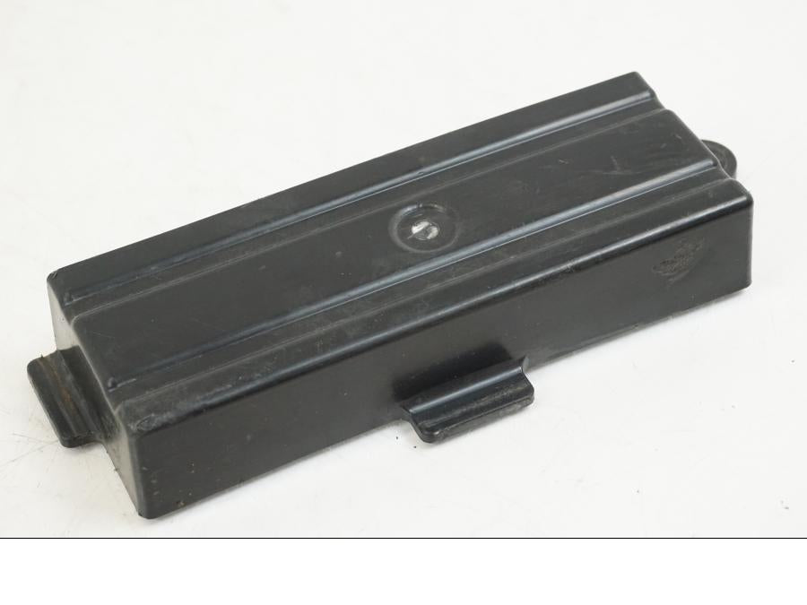 Framsidan på Plast från en Honda VFR 800 -2003 motorcykel.