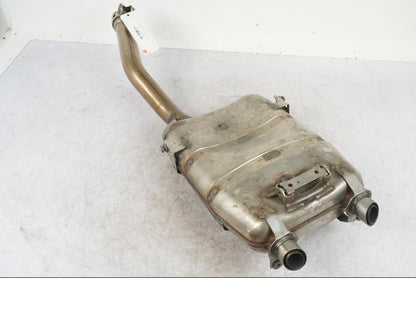 Höger sida på Ljuddämpare från en Yamaha FZ-6 -2007 motorcykel.