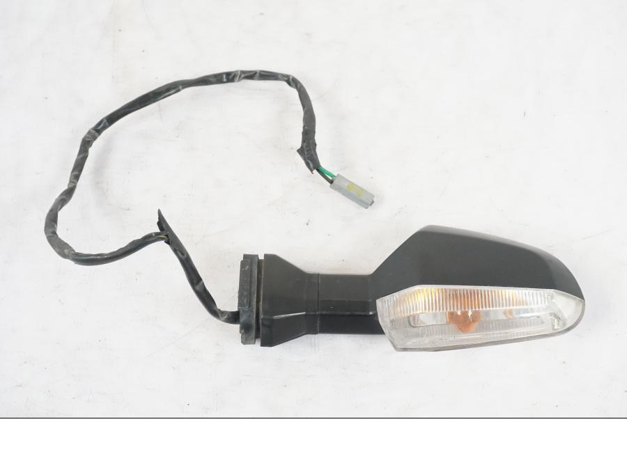 Framsidan på Blinkers från en Kawasaki ER-6N -2016 motorcykel.