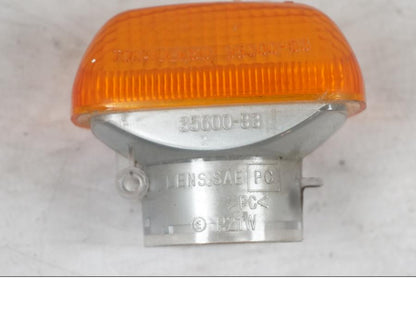 Höger sida på Blinkersglas från en Suzuki SV 650 -1999 motorcykel.