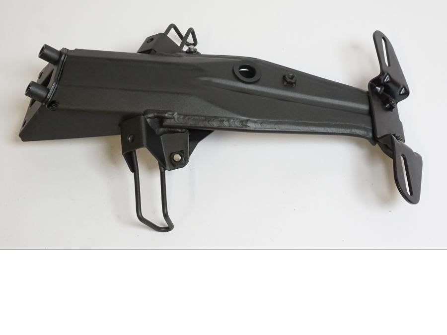 Baksidan på Skylthållare från en Kawasaki Z 800 -2015 motorcykel.