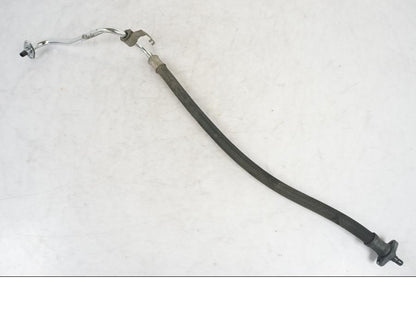 Framsidan på Oljekylrör från en Honda CBR 1100 XX -1999 motorcykel.