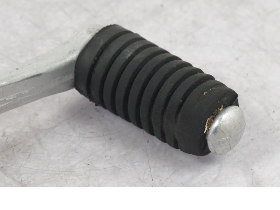 Baksidan på Växelpedal från en Yamaha MT-09 -2016 motorcykel.