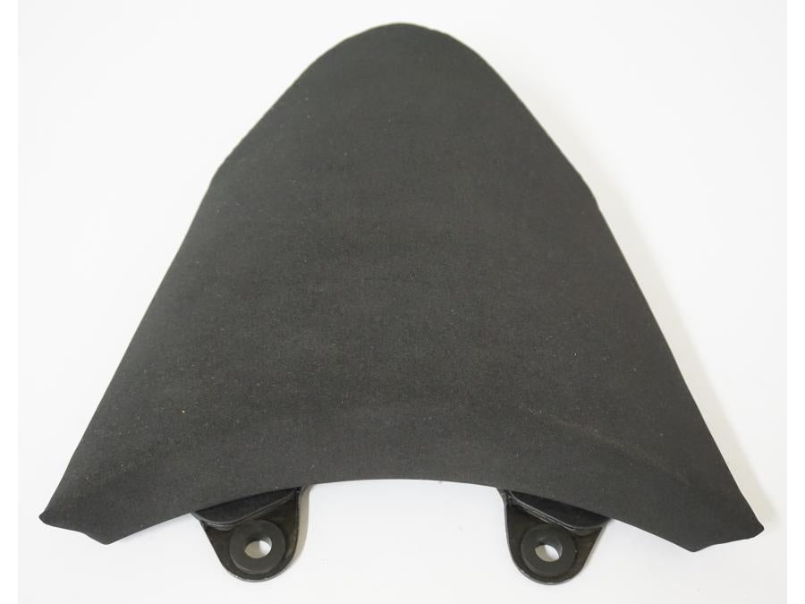 Höger sida på Sadel från en Ducati X Diavel S -2020 motorcykel.