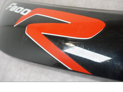 Höger sida på Bakvinge från en BMW F 800 R -2018 motorcykel.