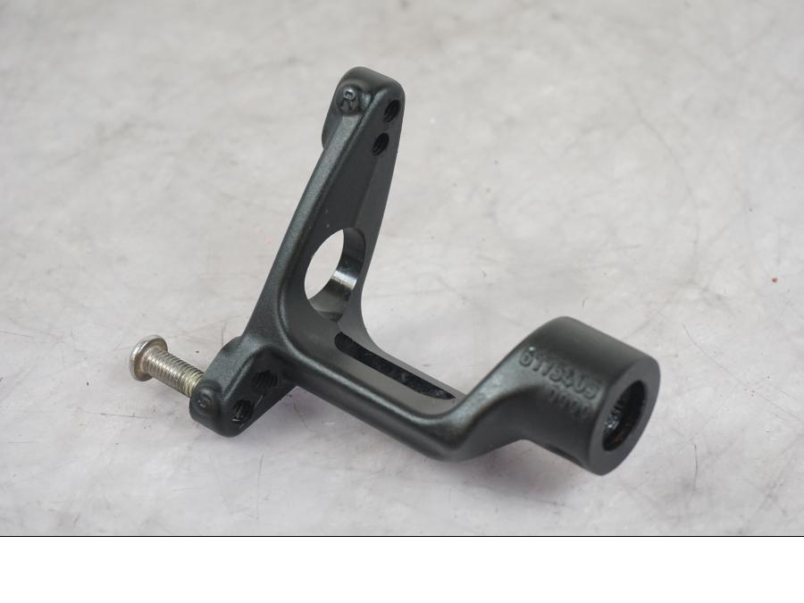 Höger sida på Växelarm från en KTM 1290 Super Duke R -2022 motorcykel.