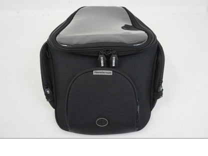 Höger sida på Bensintankväska från en Yamaha MT-09 Tracer -2015 motorcykel.