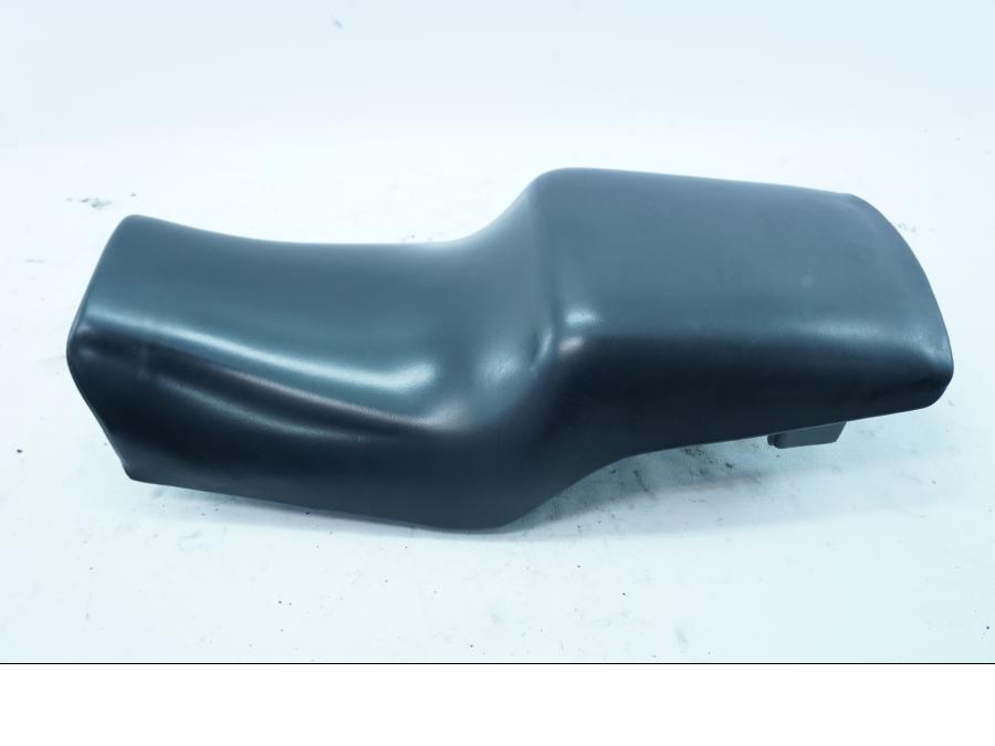 Baksidan på Sadel från en Ducati 750 SS -1995 motorcykel.