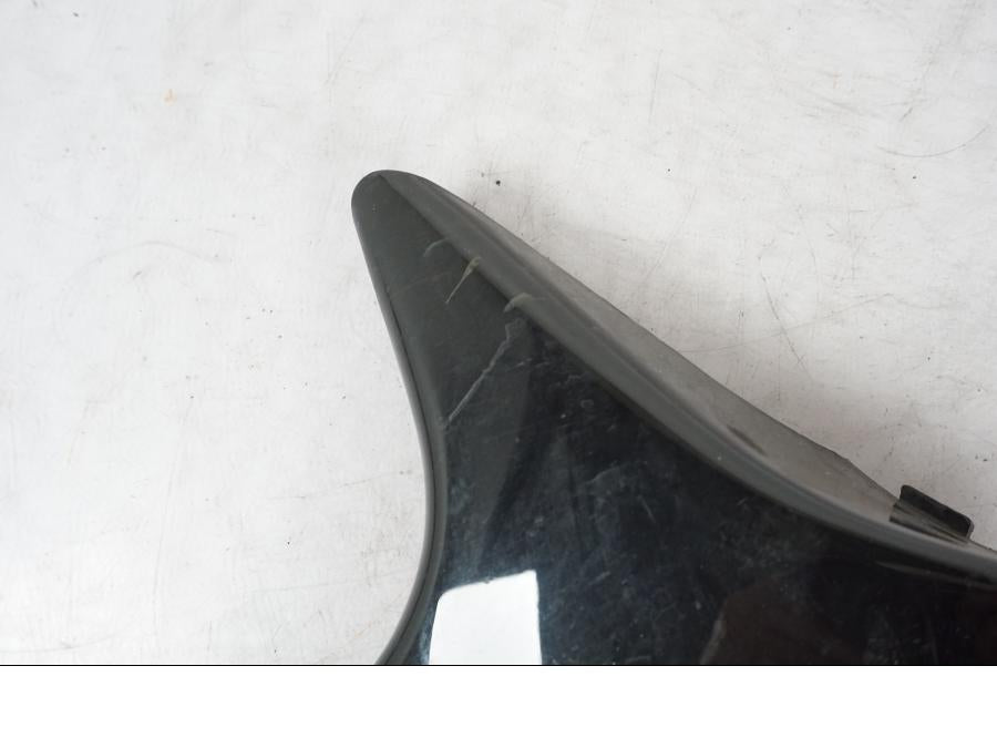 Baksidan på Ramskydd från en Honda VT 600 C -1998 motorcykel.