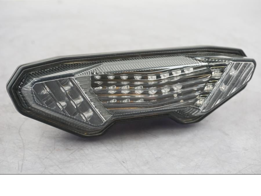 Framsidan på Baklampa från en Yamaha MT-09 -2016 motorcykel.