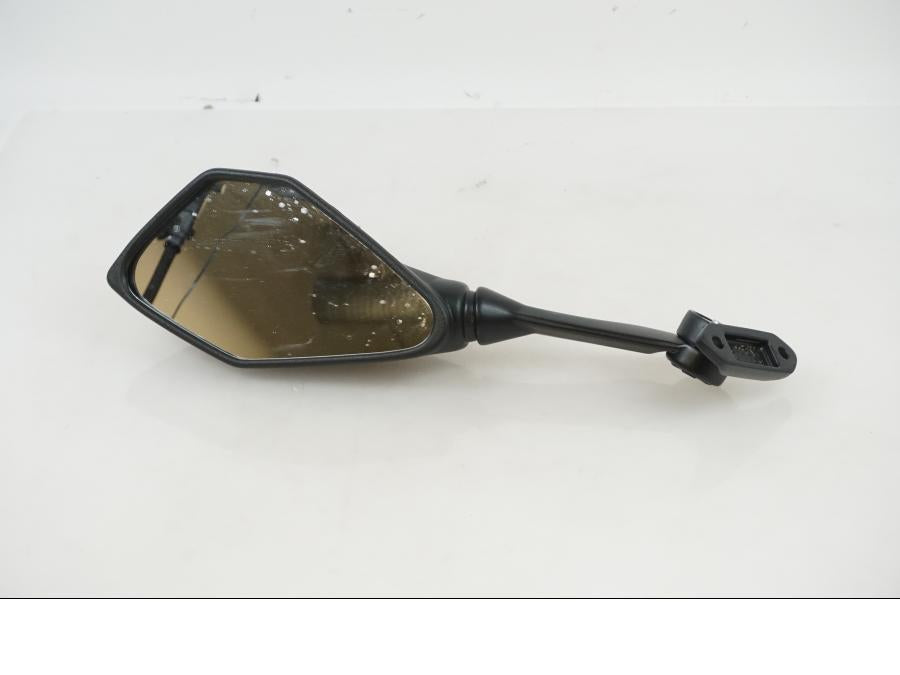 Framsidan på Backspegel från en Kawasaki Ninja 125 -2019 motorcykel.