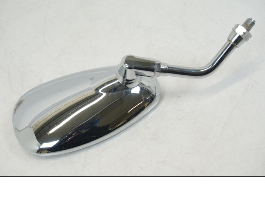 Höger sida på Backspegel från en Yamaha XV 1700 -2004 motorcykel.