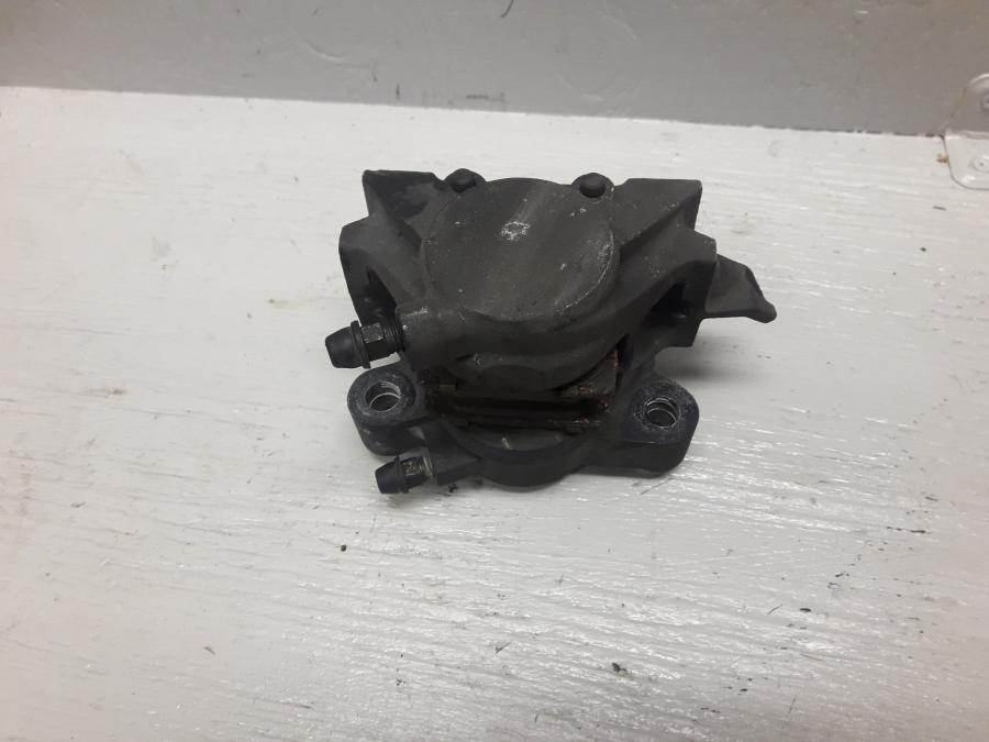 Höger sida på Bromsok från en Yamaha YZF 1000 R1 -1998 motorcykel.