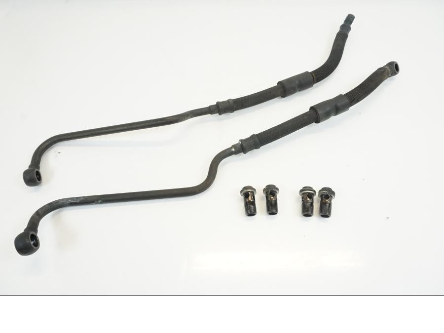 Framsidan på Oljekylrör från en Suzuki GSX-R 1100 -1986 motorcykel.