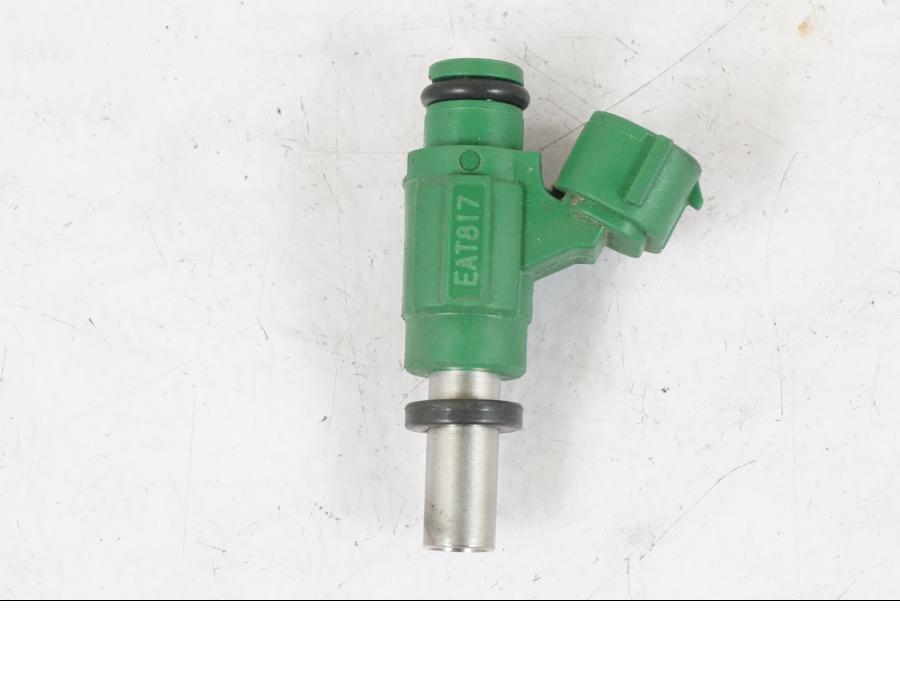 Baksidan på Spridare från en Suzuki GSX-S 1000 -2017 motorcykel.