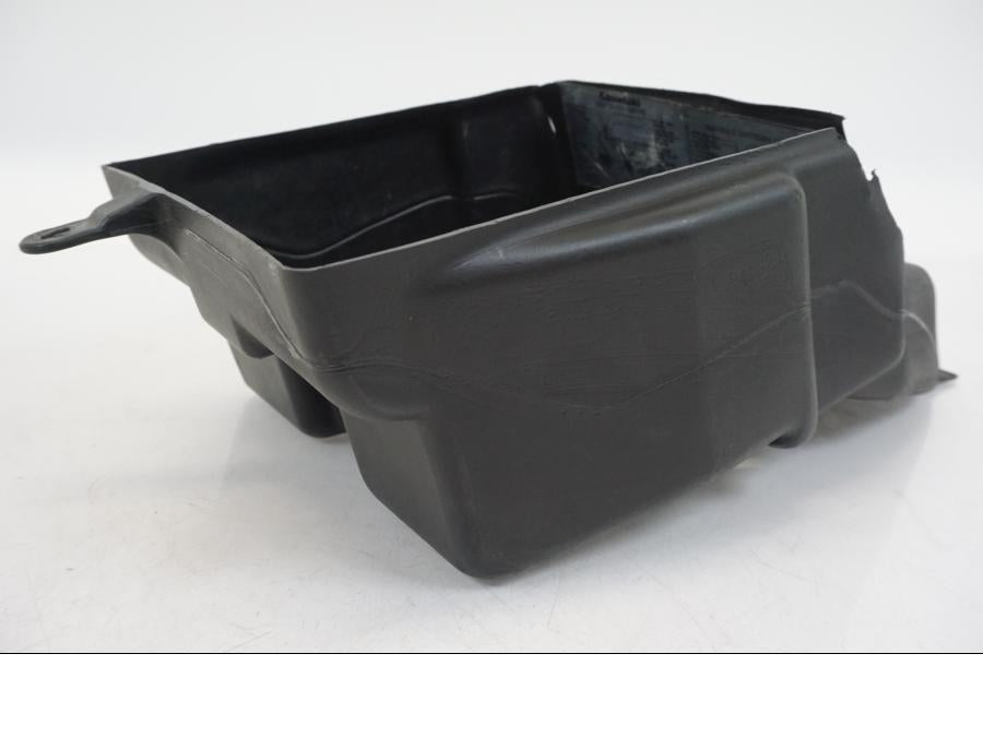 Extrabild2 på Verktygslåda från en Kawasaki ZX-12R -2000 motorcykel.