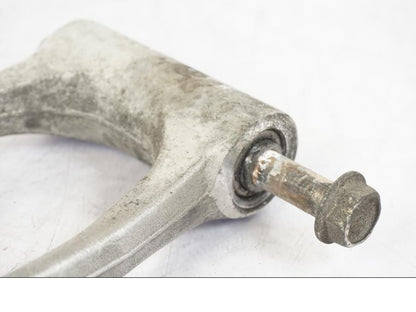 Snett uppifrån på Stötdämparlänkage från en Suzuki GSX-R 750 -2007 motorcykel.